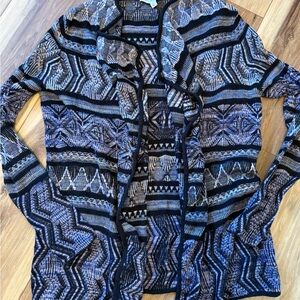 Lucky Lotus Geometric Patterned Purple and Black Women's Sweater